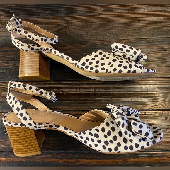 LOFT Cream and Black Strappy Sandals Size 6.5 - Picture 4 of 10